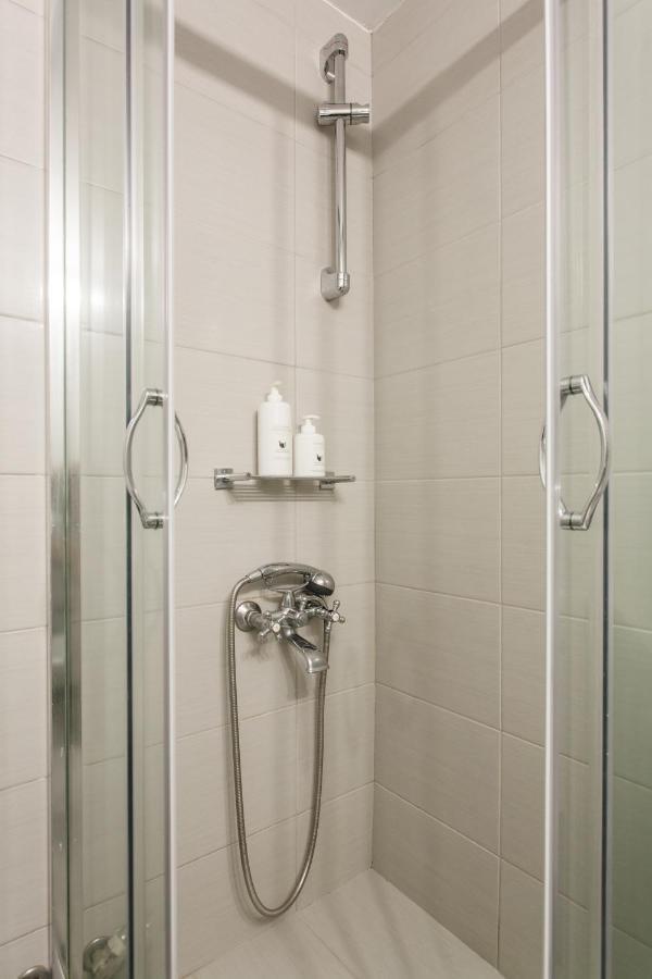 Central Apartment At Plaka 1 Bed For 2 Pers Athens Ngoại thất bức ảnh